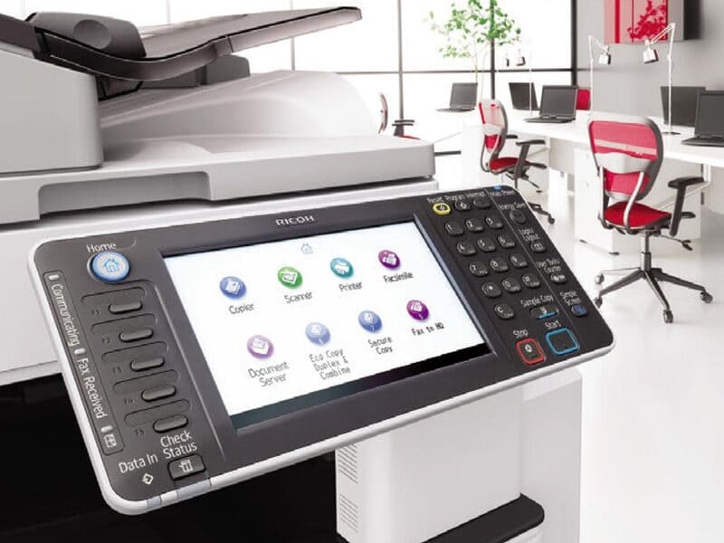 Lỗi màn hình thường xuất phát từ phần cứng hoặc phần mềm điều khiển Lỗi màn hình thường xuất phát từ phần cứng hoặc phần mềm điều khiển