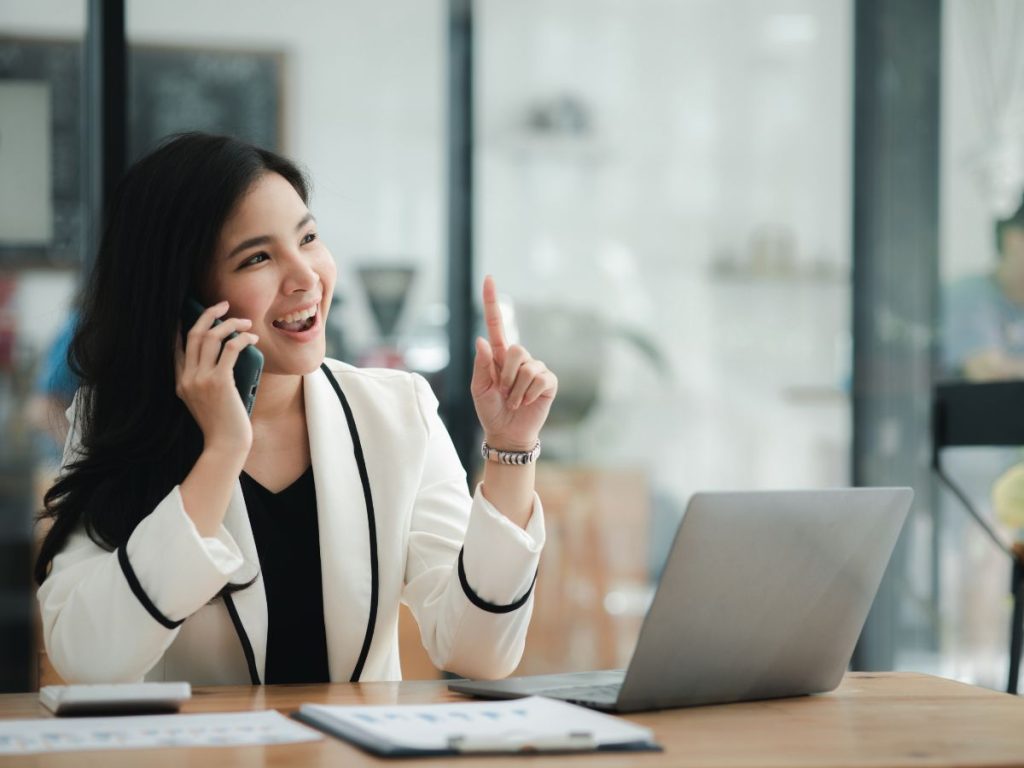 Tư vấn viên tại Hoa Lâm Copier