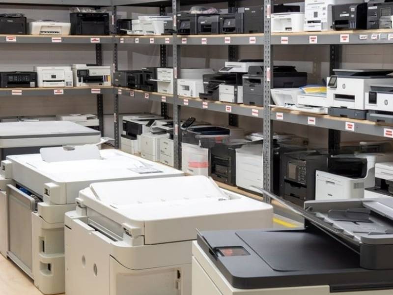 Kho máy Công Ty TNHH Cung Cấp Thiết Bị Huỳnh Gia