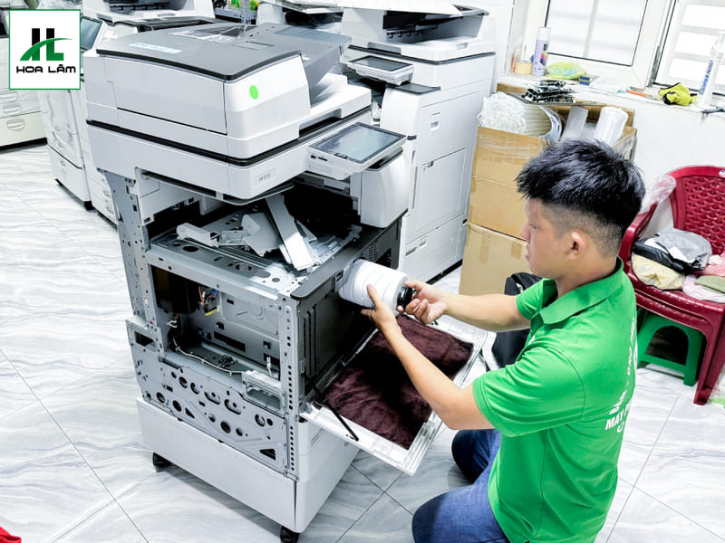 Bảng giá thuê máy phụ thuộc nhiều vào dòng máy và chức năng sử dụng